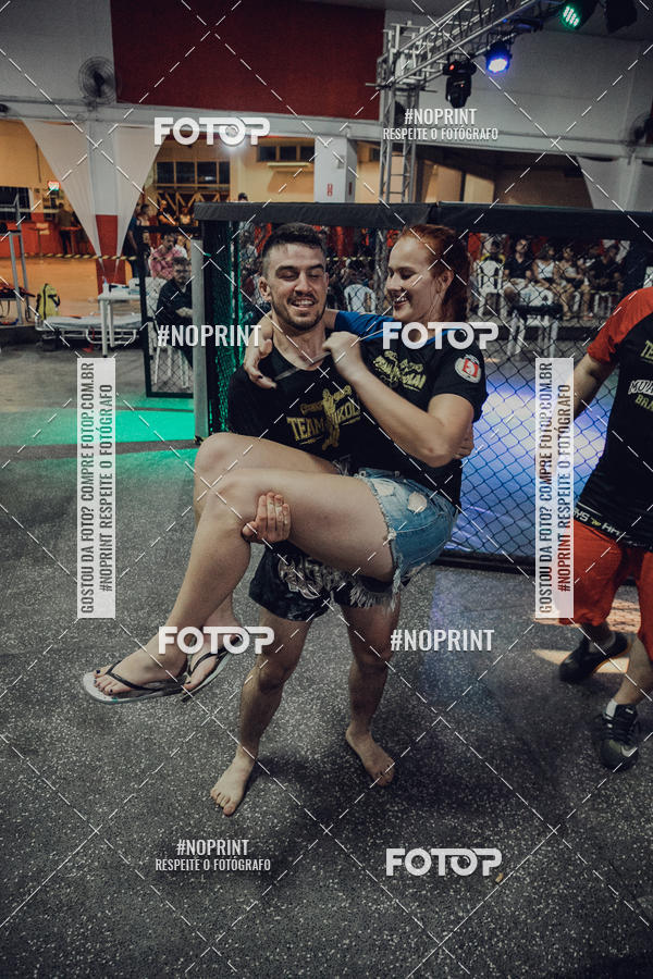 Buy your photos of the eventElite Fighting Championship on Fotop