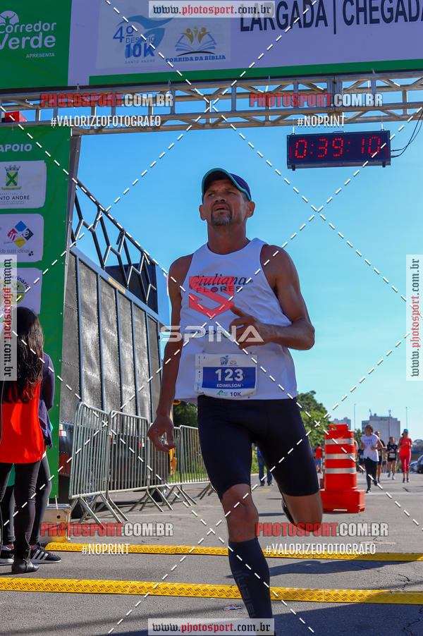 Buy your photos of the event4 Desafio 10k  Corrida da Bblia  2019  on Fotop