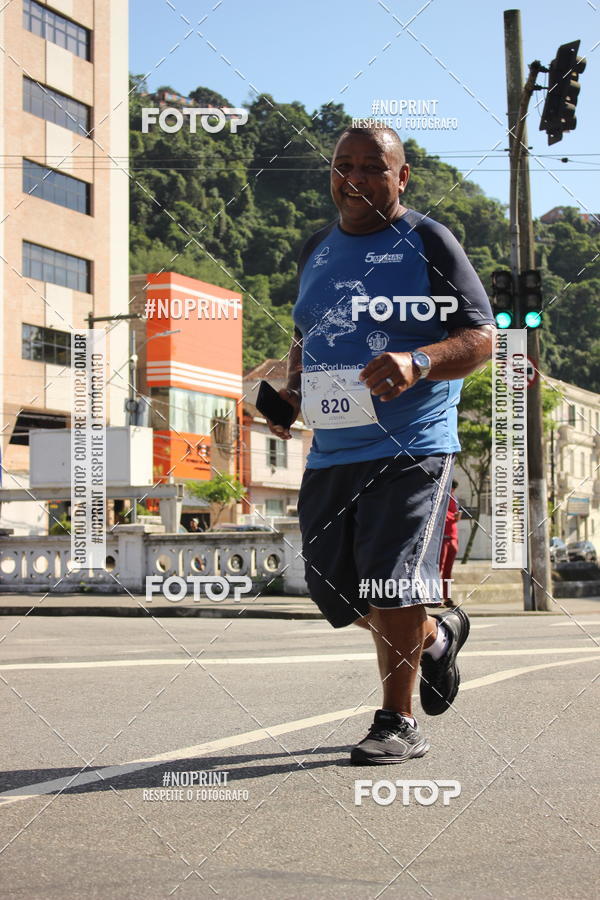 Buy your photos of the event5 Milhas Santa Casa de Santos  on Fotop