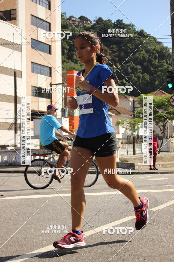 Buy your photos of the event5 Milhas Santa Casa de Santos  on Fotop