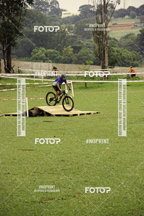 Buy your photos of the eventCR2 Bike Cross Indoor on Fotop