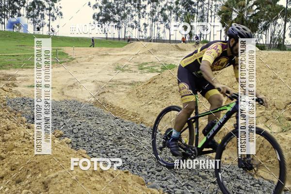 Compre as suas fotos do eventoCR2 Bike Cross Indoor no Fotop