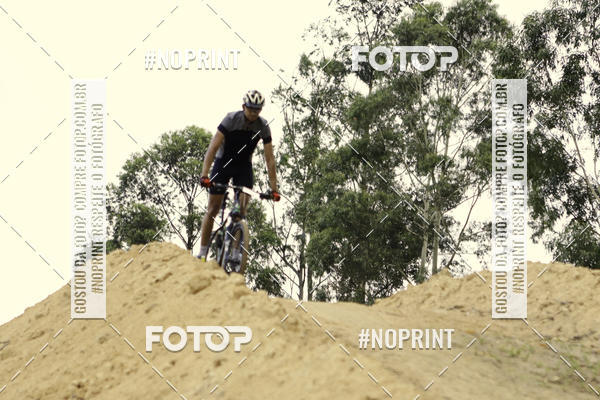 Compre as suas fotos do eventoCR2 Bike Cross Indoor no Fotop