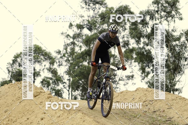 Compre as suas fotos do eventoCR2 Bike Cross Indoor no Fotop