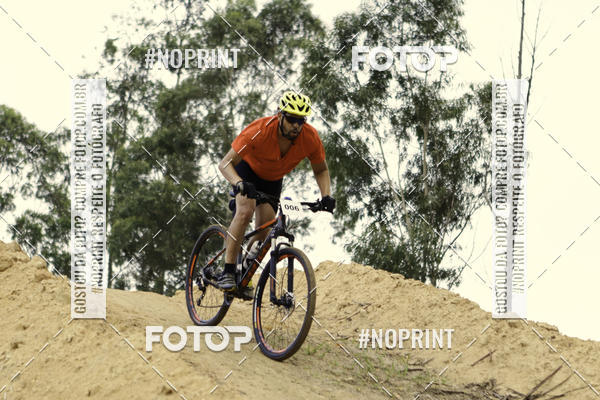 Achetez vos photos de l'vnementCR2 Bike Cross Indoor sur Fotop