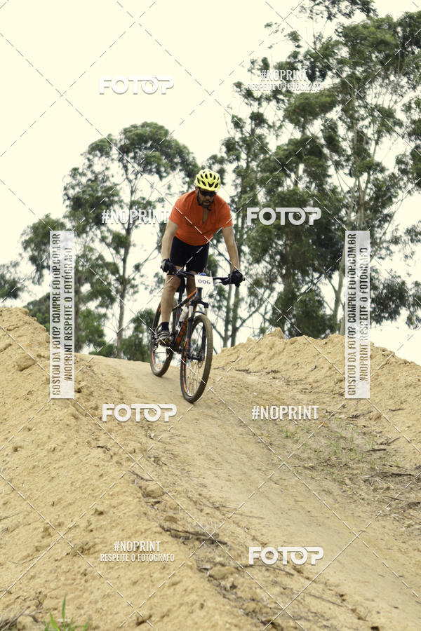 Compra tus fotos del eventoCR2 Bike Cross Indoor En Fotop