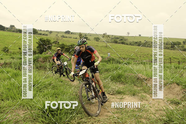 Compra tus fotos del eventoCR2 Bike Cross Indoor En Fotop