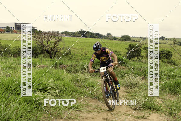 Compra tus fotos del eventoCR2 Bike Cross Indoor En Fotop