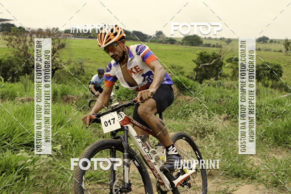 Compra tus fotos del eventoCR2 Bike Cross Indoor En Fotop