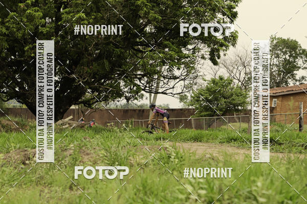 Compra tus fotos del eventoCR2 Bike Cross Indoor En Fotop