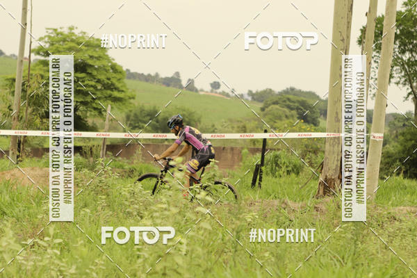 Compra tus fotos del eventoCR2 Bike Cross Indoor En Fotop