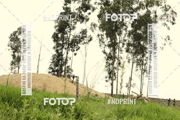 Compra tus fotos del eventoCR2 Bike Cross Indoor En Fotop