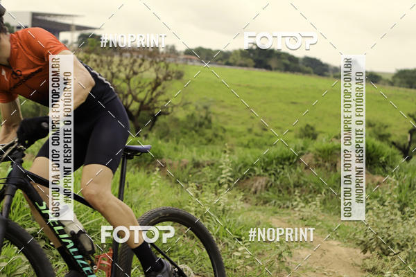 Compra tus fotos del eventoCR2 Bike Cross Indoor En Fotop