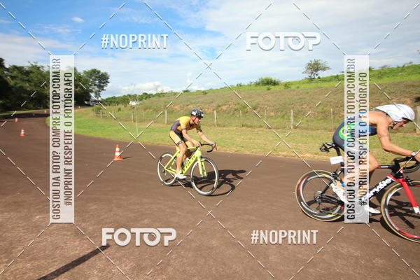Buy your photos of the eventSUPER TRIATHLON SO CARLOS 2019  on Fotop