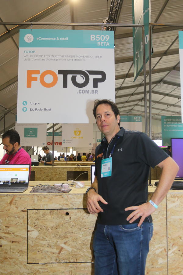 Buy your photos of the eventWebSummit 2019 on Fotop
