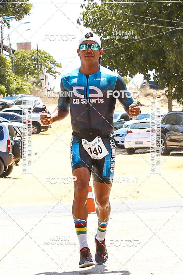 Compre suas fotos do eventoTriathlon Long�o   Cabra da Peste e Mulher Guerreira no Fotop