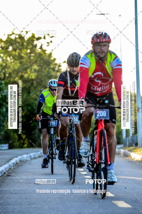 Buy your photos of the eventAudax Floripa 200km Grande Florianpolis on Fotop