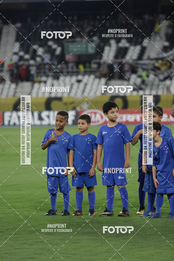 Achetez vos photos de l'vnementBotafogo x Cruzeiro  Nilton Santos  - 31/10/2019 sur Fotop