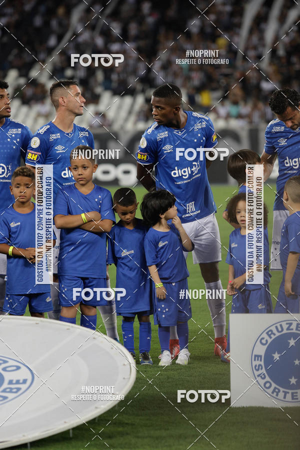 Achetez vos photos de l'vnementBotafogo x Cruzeiro  Nilton Santos  - 31/10/2019 sur Fotop