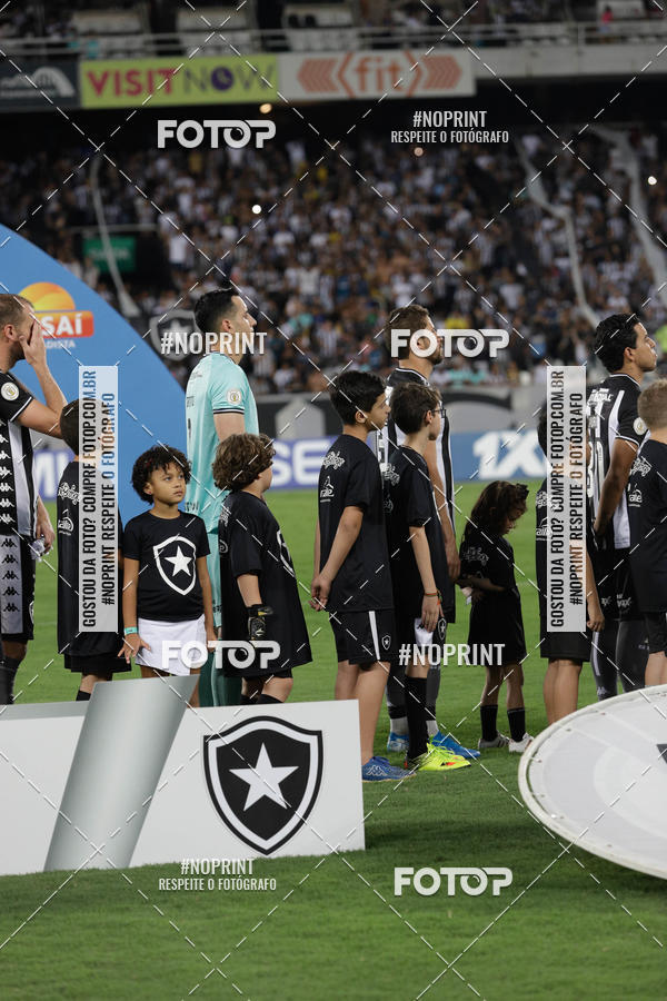 Achetez vos photos de l'vnementBotafogo x Cruzeiro  Nilton Santos  - 31/10/2019 sur Fotop