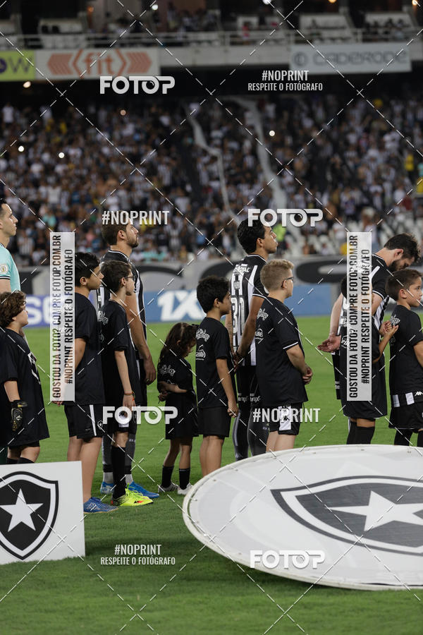 Achetez vos photos de l'vnementBotafogo x Cruzeiro  Nilton Santos  - 31/10/2019 sur Fotop