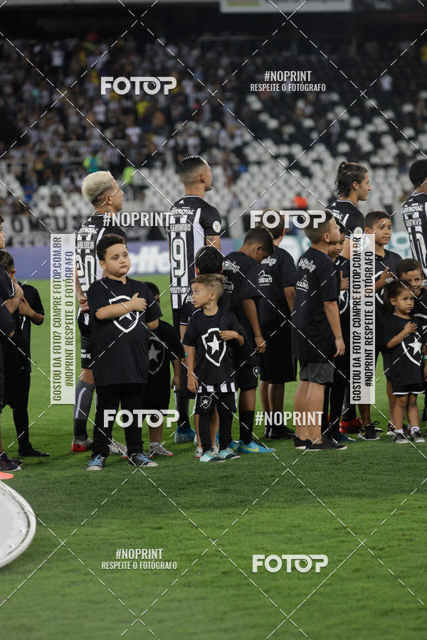 Achetez vos photos de l'vnementBotafogo x Cruzeiro  Nilton Santos  - 31/10/2019 sur Fotop