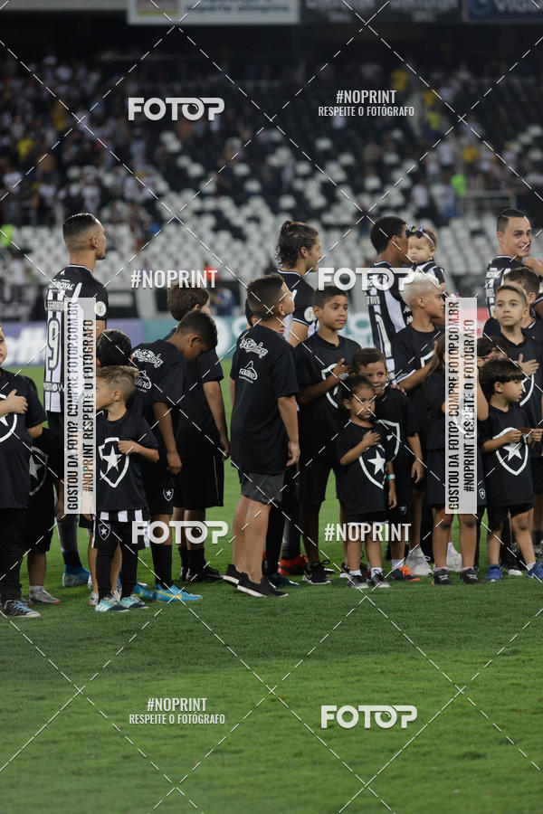 Achetez vos photos de l'vnementBotafogo x Cruzeiro  Nilton Santos  - 31/10/2019 sur Fotop
