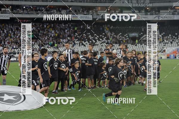 Achetez vos photos de l'vnementBotafogo x Cruzeiro  Nilton Santos  - 31/10/2019 sur Fotop