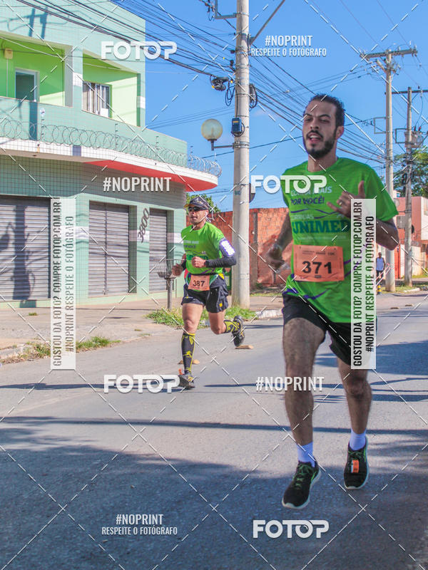 Buy your photos of the event1 Corrida Unimed Norte de Minas on Fotop