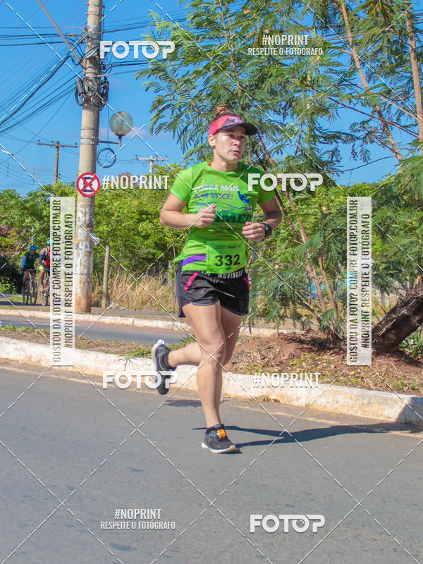 Acquista le foto dell'evento1� Corrida Unimed Norte de Minas in Fotop
