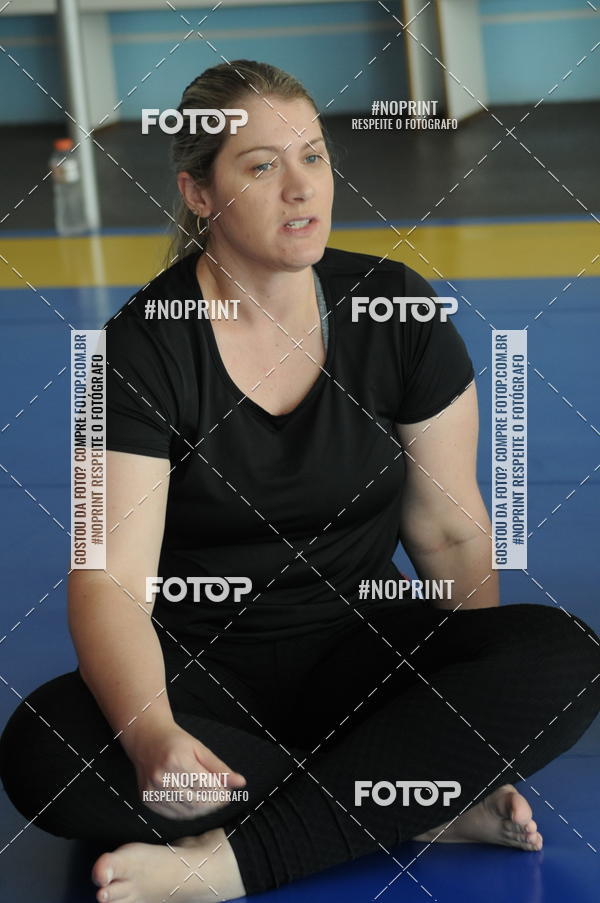 Buy your photos of the eventSEMINRIO DEFESA PESSOAL PARA MULHERES on Fotop