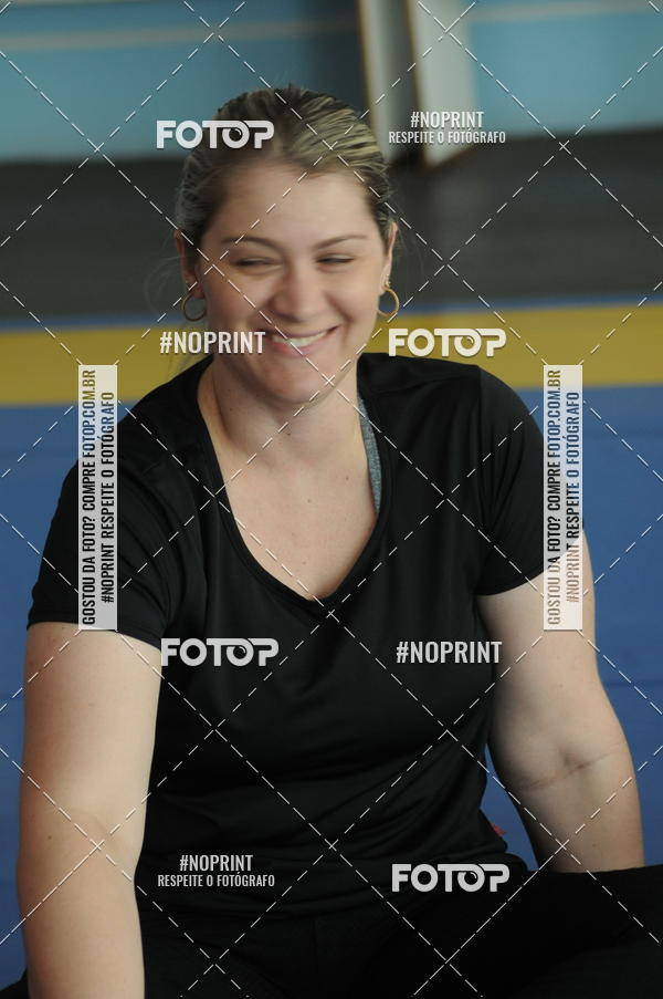 Buy your photos of the eventSEMINRIO DEFESA PESSOAL PARA MULHERES on Fotop