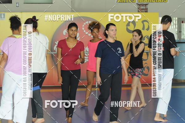 Buy your photos of the eventSEMINRIO DEFESA PESSOAL PARA MULHERES on Fotop