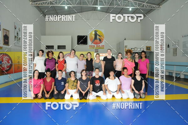 Buy your photos of the eventSEMINRIO DEFESA PESSOAL PARA MULHERES on Fotop
