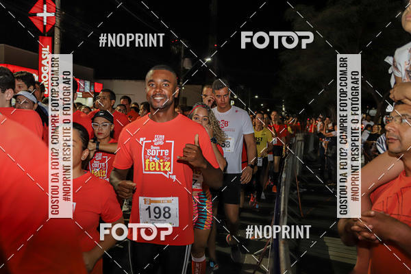 Buy your photos of the eventFEIRA NIGHT RUN AN�LISE 2019 on Fotop