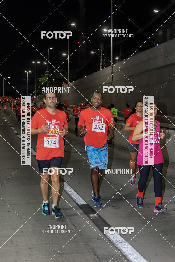 Buy your photos of the eventFEIRA NIGHT RUN AN�LISE 2019 on Fotop