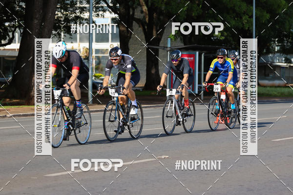 Buy your photos of the event100KM DE BRASLIA-COPA RESENHA MASTER DE CICLISMO. on Fotop