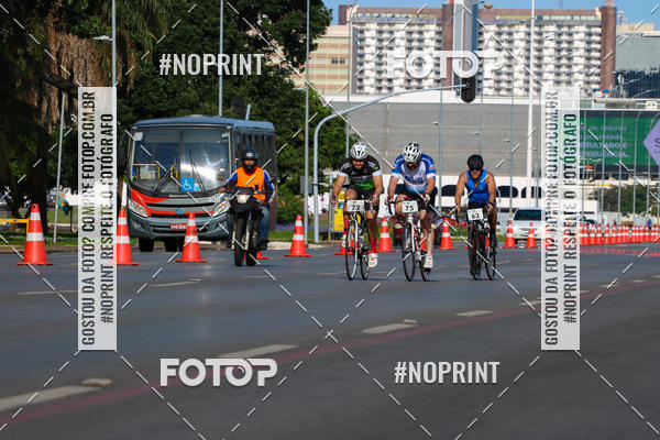 Buy your photos of the event100KM DE BRASLIA-COPA RESENHA MASTER DE CICLISMO. on Fotop