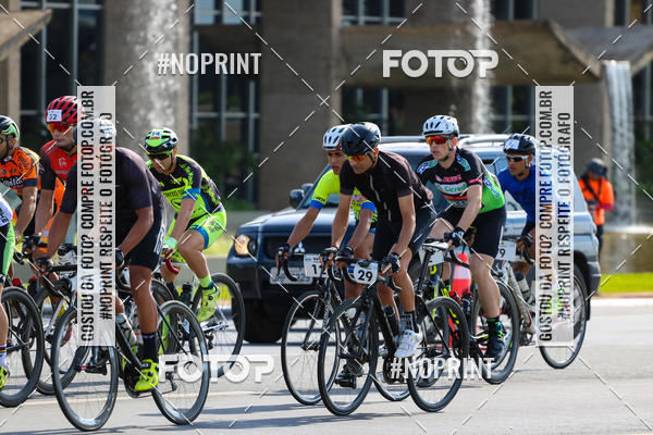 Buy your photos of the event100KM DE BRASLIA-COPA RESENHA MASTER DE CICLISMO. on Fotop