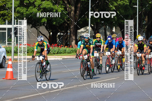 Buy your photos of the event100KM DE BRASLIA-COPA RESENHA MASTER DE CICLISMO. on Fotop