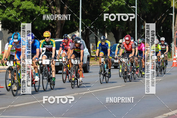 Buy your photos of the event100KM DE BRASLIA-COPA RESENHA MASTER DE CICLISMO. on Fotop