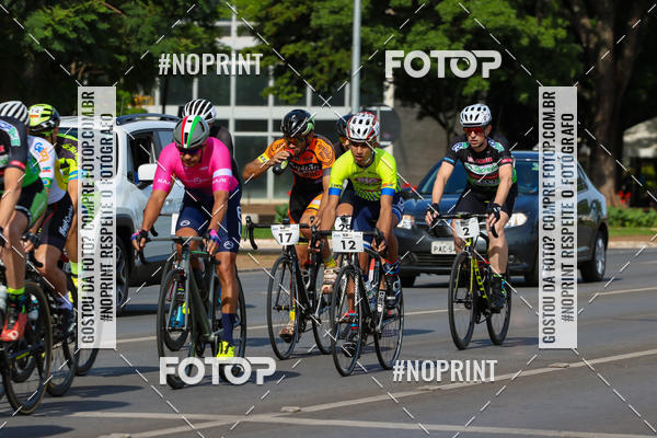 Buy your photos of the event100KM DE BRASLIA-COPA RESENHA MASTER DE CICLISMO. on Fotop