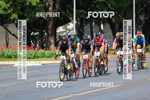 Buy your photos of the event100KM DE BRASLIA-COPA RESENHA MASTER DE CICLISMO. on Fotop