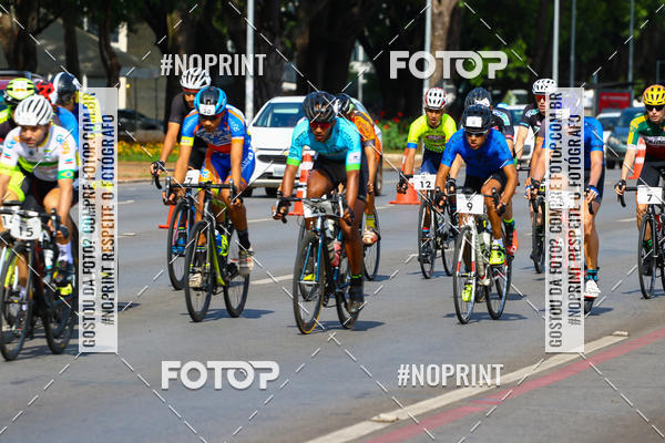 Buy your photos of the event100KM DE BRASLIA-COPA RESENHA MASTER DE CICLISMO. on Fotop