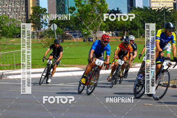 Buy your photos of the event100KM DE BRASLIA-COPA RESENHA MASTER DE CICLISMO. on Fotop