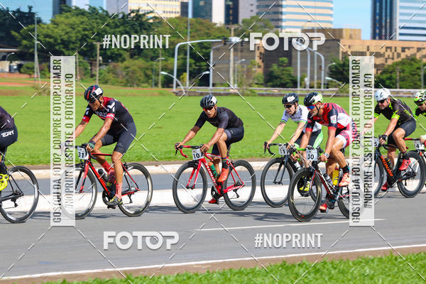 Buy your photos of the event100KM DE BRASLIA-COPA RESENHA MASTER DE CICLISMO. on Fotop