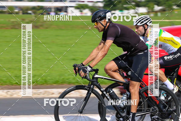 Buy your photos of the event100KM DE BRASLIA-COPA RESENHA MASTER DE CICLISMO. on Fotop