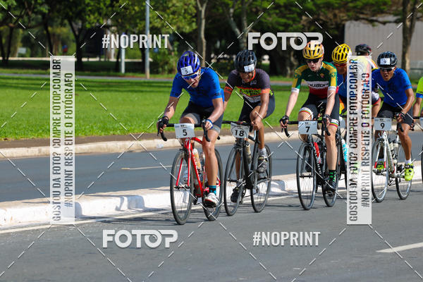 Buy your photos of the event100KM DE BRASLIA-COPA RESENHA MASTER DE CICLISMO. on Fotop