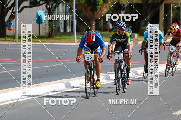 Buy your photos of the event100KM DE BRASLIA-COPA RESENHA MASTER DE CICLISMO. on Fotop