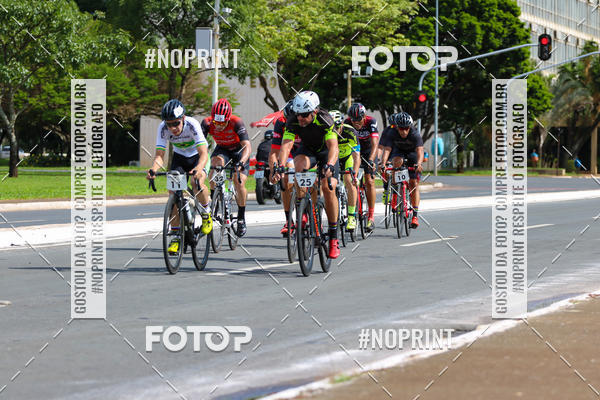 Buy your photos of the event100KM DE BRASLIA-COPA RESENHA MASTER DE CICLISMO. on Fotop